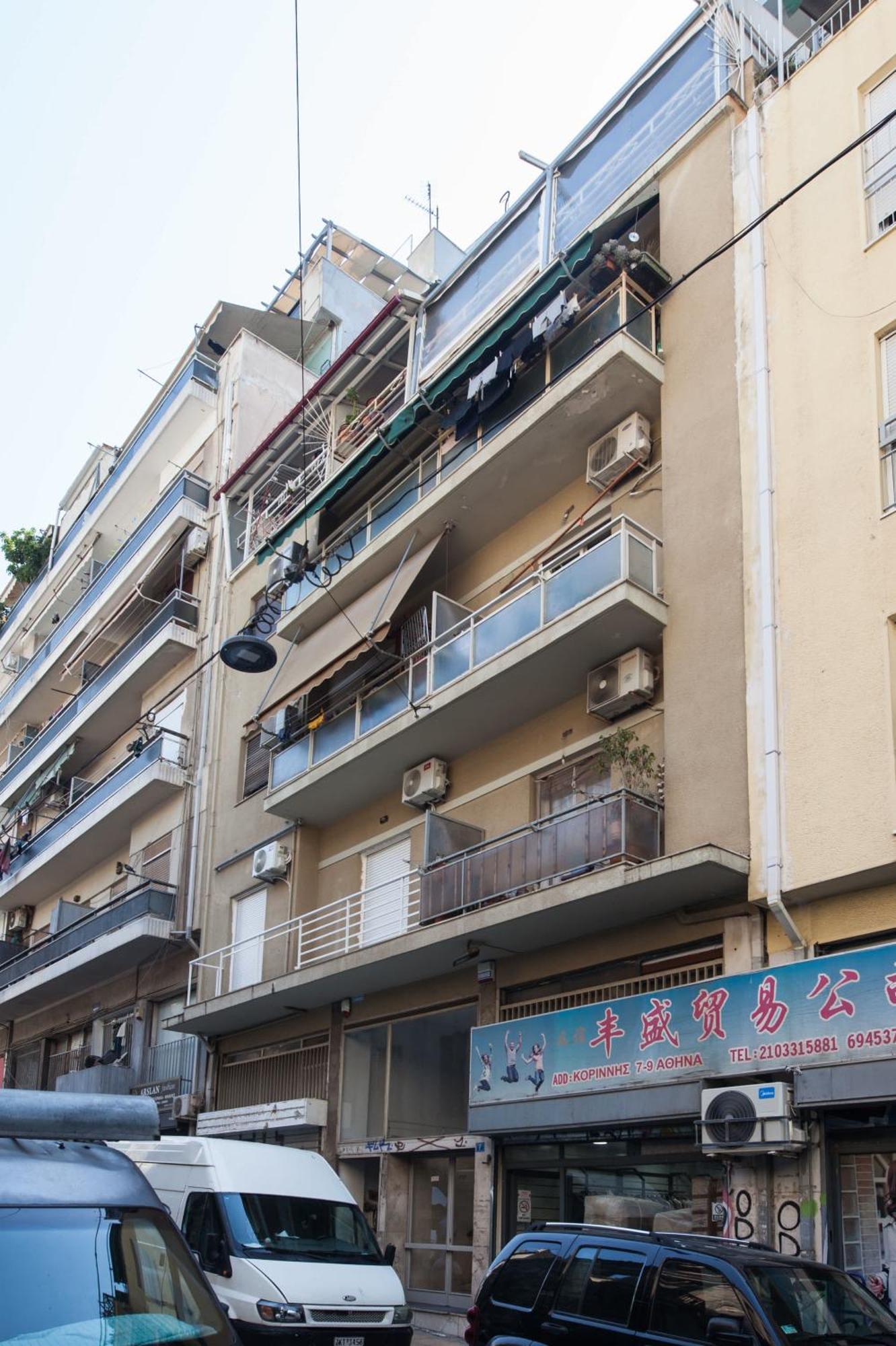 Central 2 Bd Apt With Balcony By Monastiraki Athens Exterior photo
