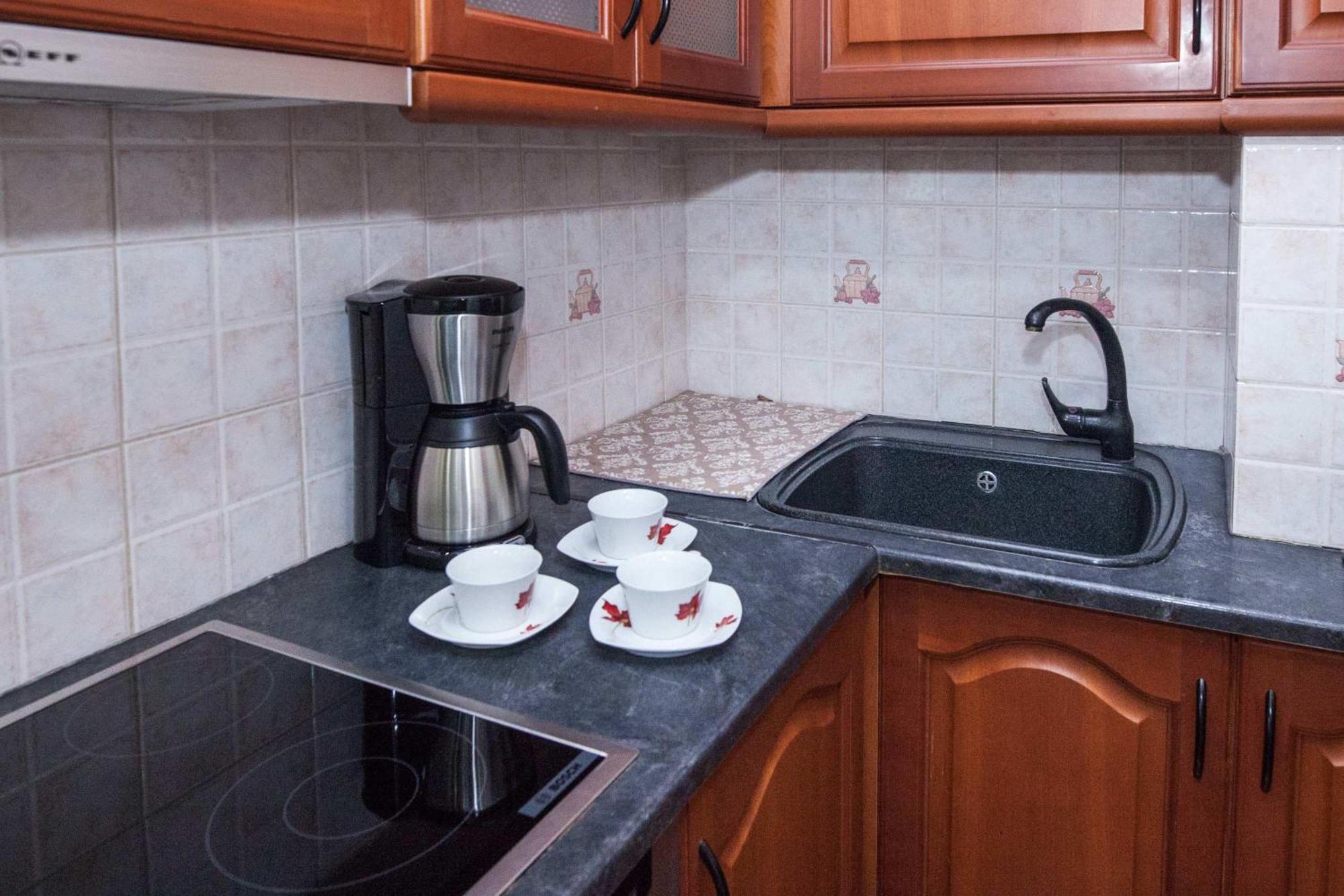 Central 2 Bd Apt With Balcony By Monastiraki Athens Exterior photo